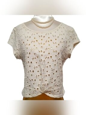 WE THE FREE Cream Eyelet Twist-Front Knot Hem Boho Short Sleeve Crop Top